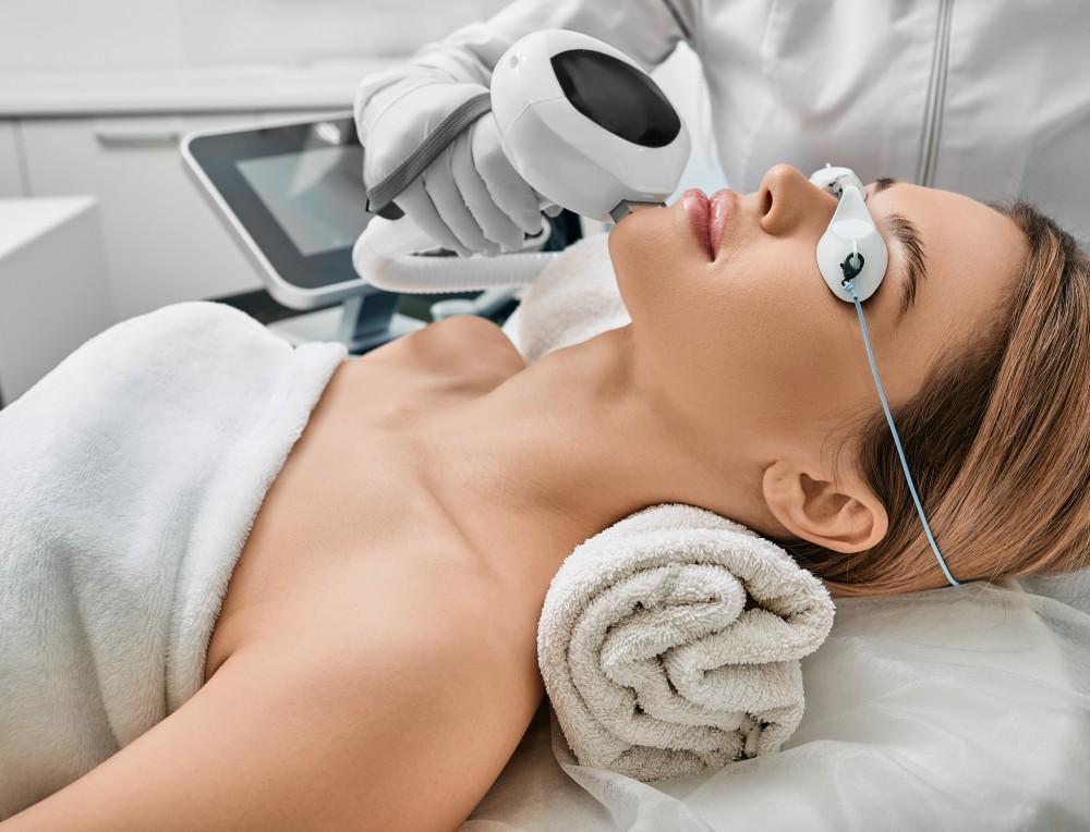 IPL Treatments for Rosacea: What to Expect